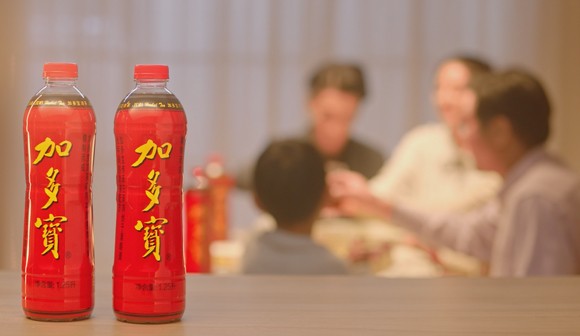 加多宝 大瓶装广告拍摄 _北京凯玛-宣传片拍摄制作公司-专业企业宣传片、TVC广告片、​纪录片、视频​​拍摄制作